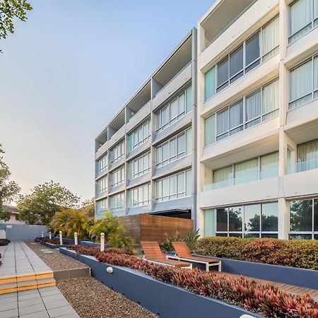 Oaks Nelson Bay Lure Suites Esterno foto