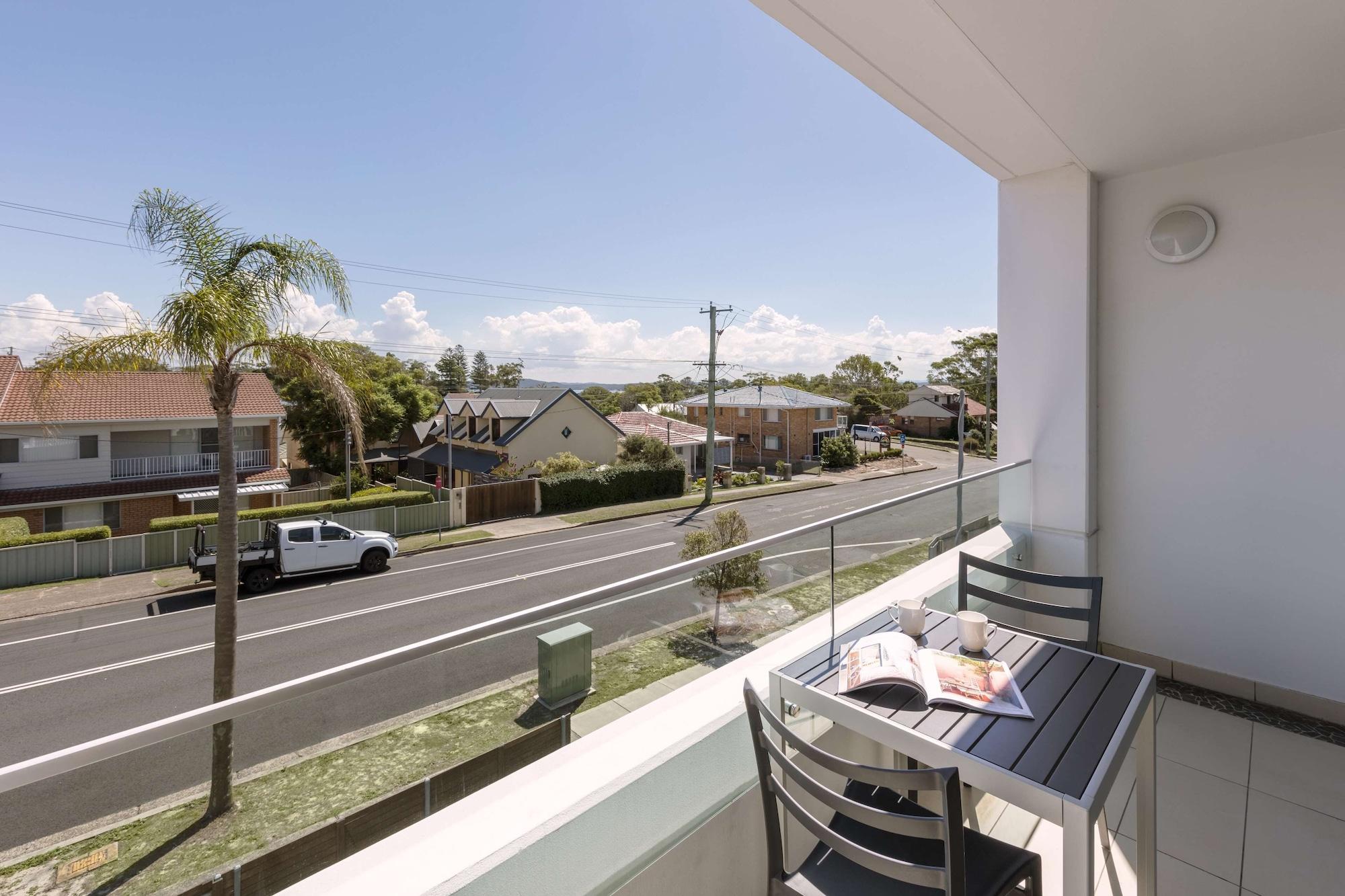 Oaks Nelson Bay Lure Suites Esterno foto
