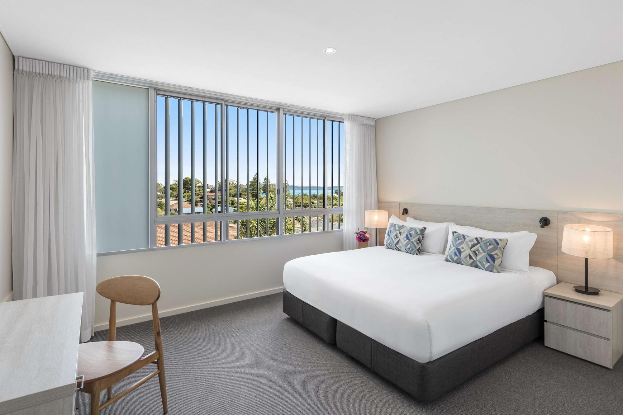 Oaks Nelson Bay Lure Suites Esterno foto