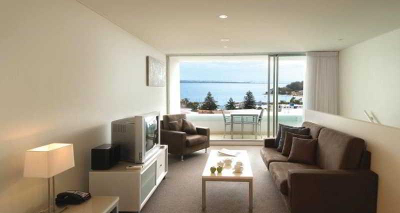 Oaks Nelson Bay Lure Suites Esterno foto