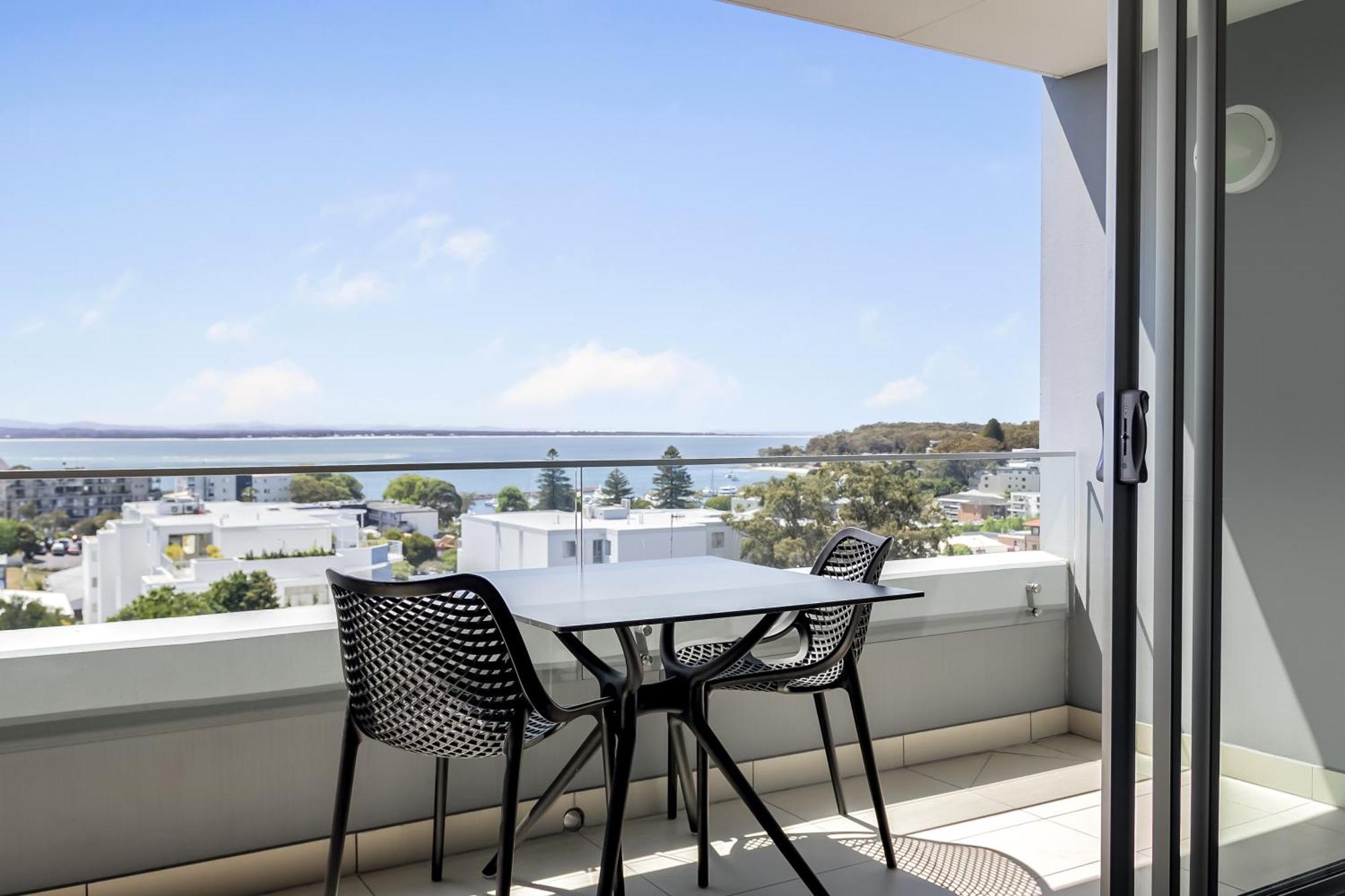 Oaks Nelson Bay Lure Suites Esterno foto