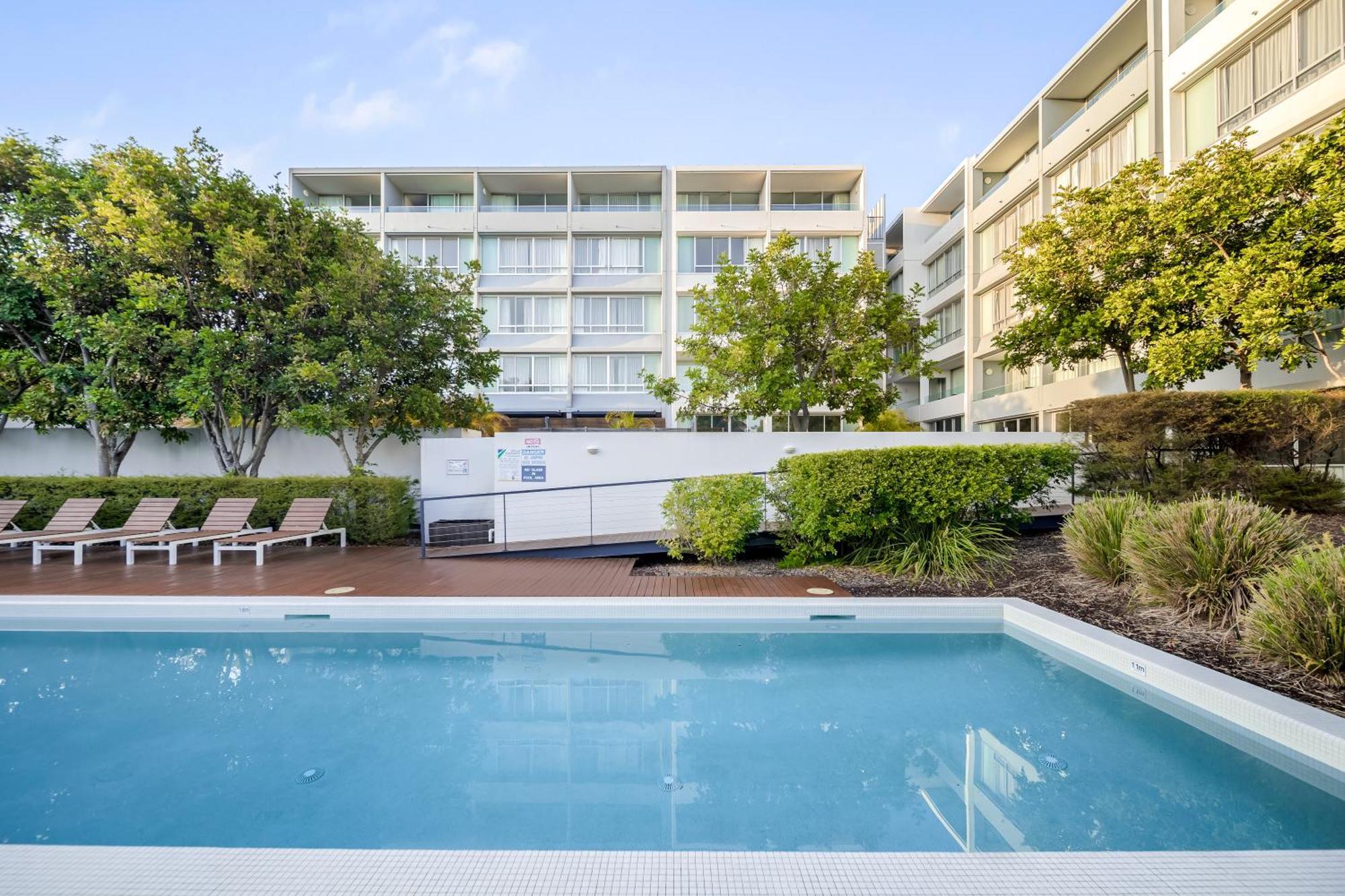 Oaks Nelson Bay Lure Suites Esterno foto